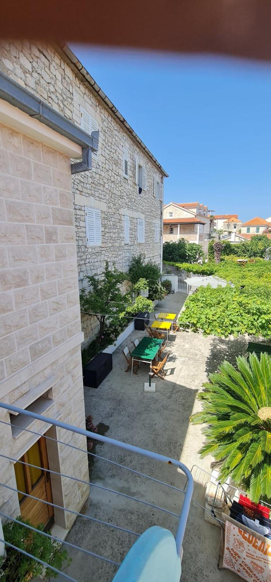 Guesthouse Lidija 수티반 외부 사진